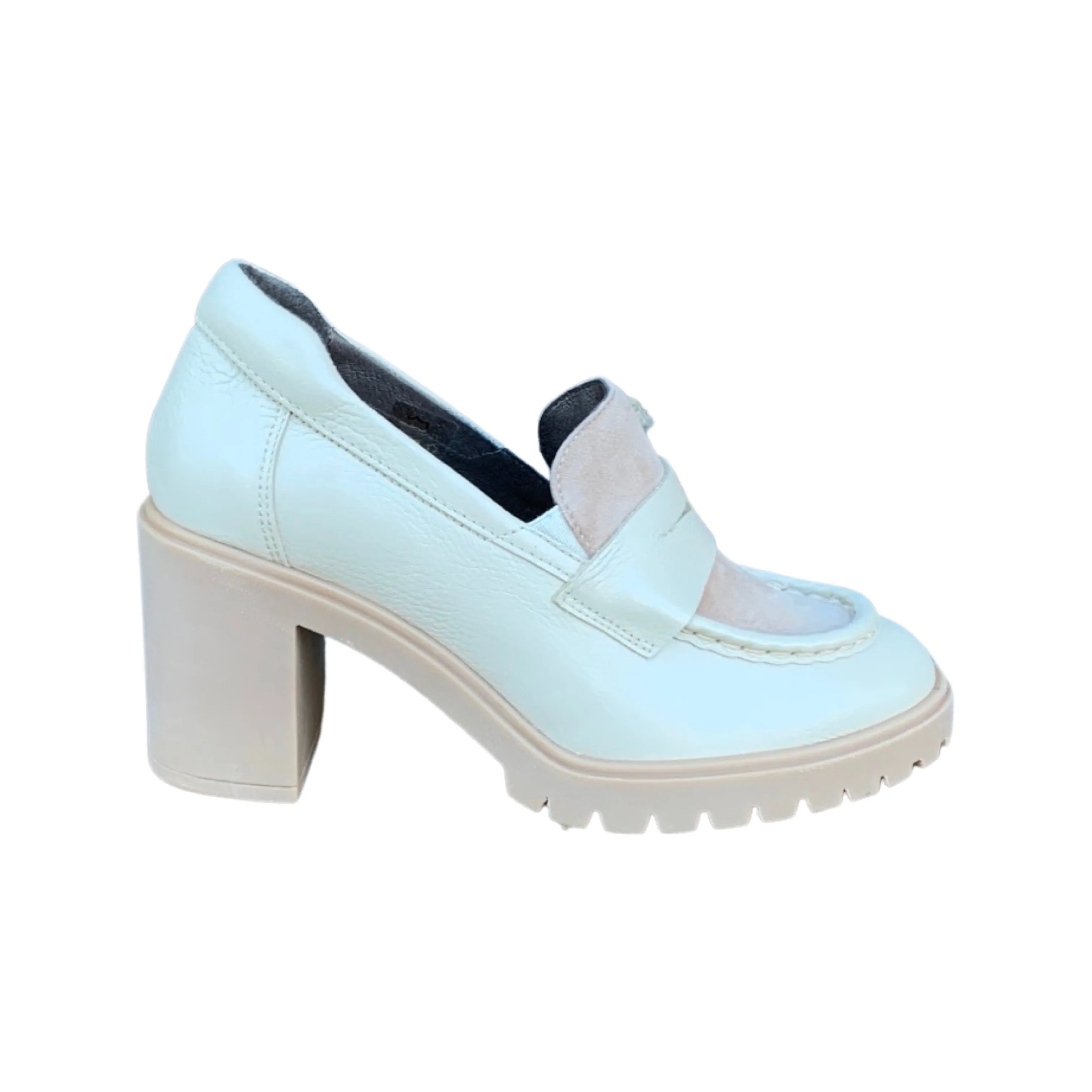 80316 Julie Cream Loafer