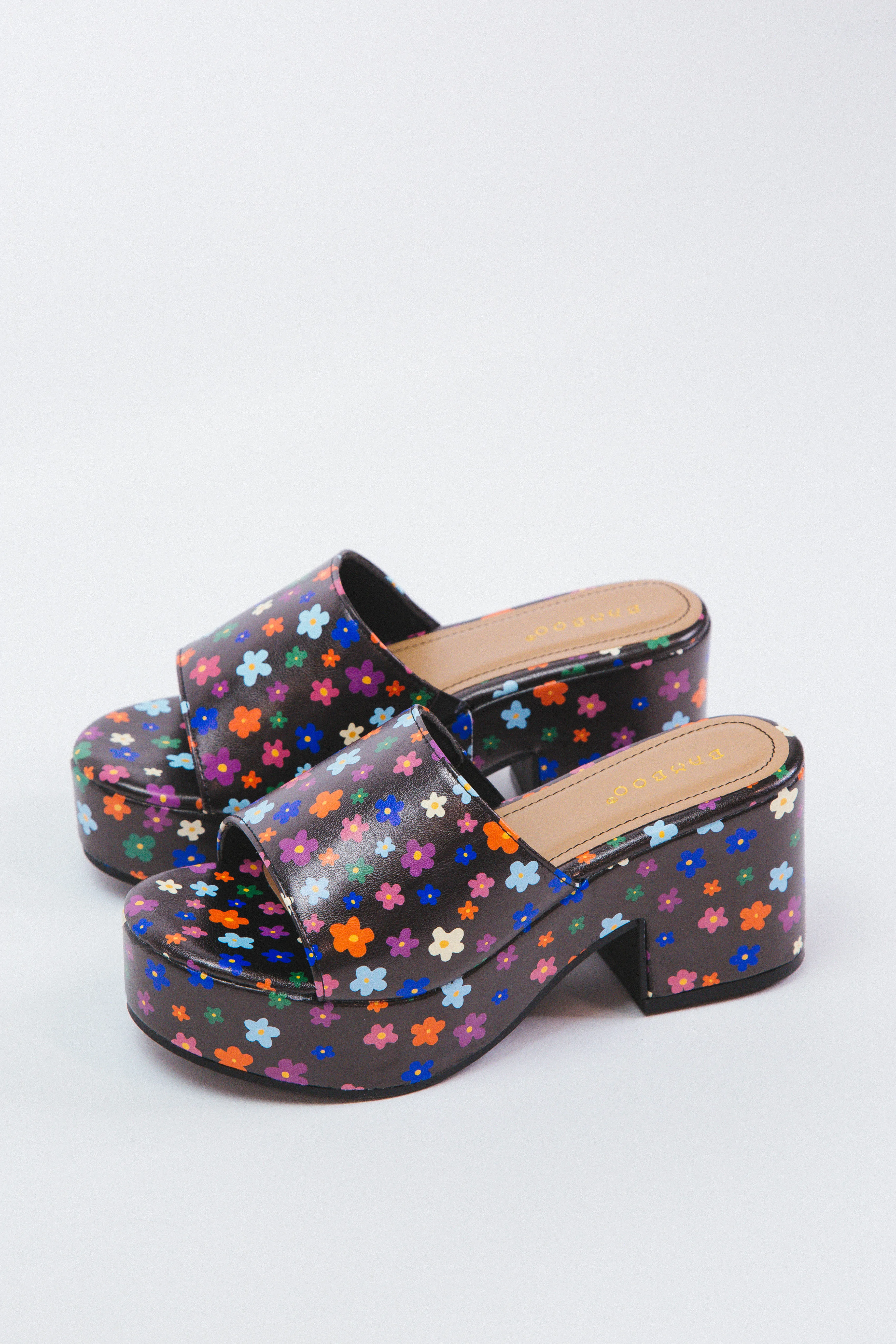 Niche Floral Platform Sandal, Black Multi