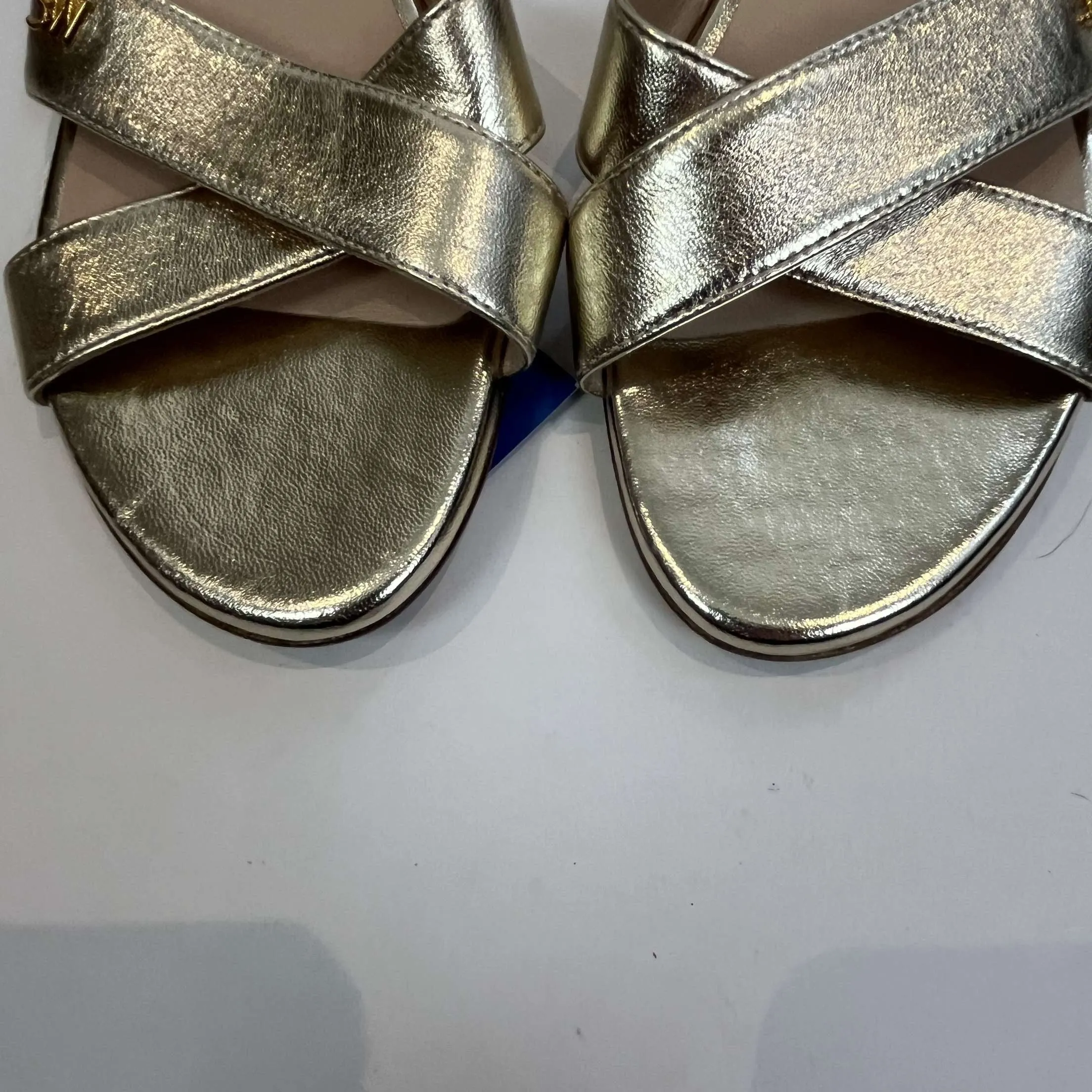 Stuart Weitzman Brand New Gold Leather Flat Sandals 37