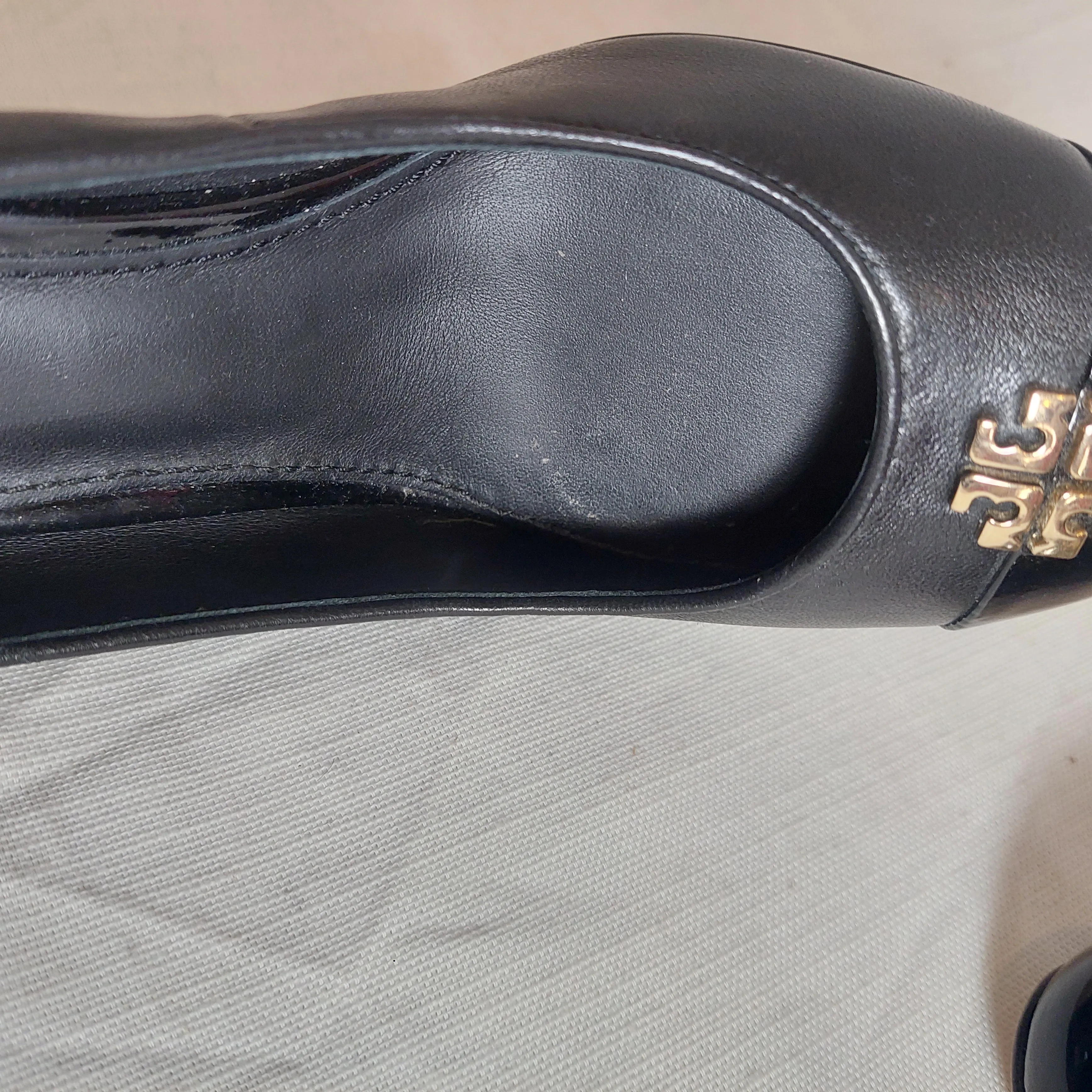 Tory Burch Black Leather Toe Cap Wedges | Pre loved |